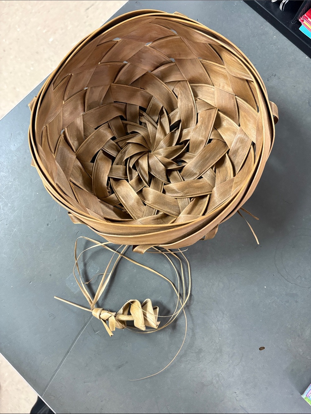 Handwoven Round Basket - Natural Brown